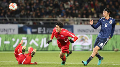 북한 축구대표선수 리영직 “한국서 뛰어보고 싶기도. 우리는 하나” 