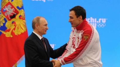 '러시아 팔씨름왕+소치 봅슬레이 2관왕' 보에보다, 도핑으로 IOC 징계 