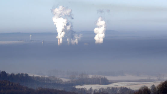 폴란드, 차세대 원자로 수입국가로 日 낙점…2030년까지 건설