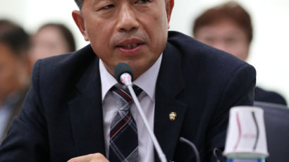 [속보]‘선거법 위반’ 윤종오 벌금 300만원 확정…의원직 상실