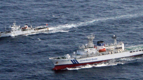 중국 해경국 선박, 일본과 영유권 분쟁 중인 센카쿠 해역 진입