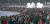 해맞이축제가 열린 부산 해운대해수욕장에서 시민들이 일출을 바라보고 있다. 