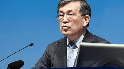 지난해 연봉킹 1위는 권오현 부회장…수입 200억원 추정