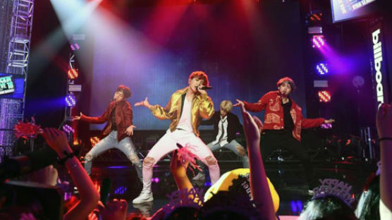 EXO-L, ARMY, LIGHT … How Fandoms Cheer On K-pop Idols