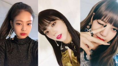 BLACKPINK Posts Victory Selfies after Winning “Digital Single of the Year” at Golden Disc 2018