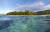 북마리아나제도 로타에서 가장 인기 있는 해수욕장인 테테토비치. 가장 인기 있다 해도 이웃섬인 사이판이나 괌 해수욕장처럼 북적이지 않는다. 20m만 바다로 걸어가도 산호밭이 펼쳐져 있다. 