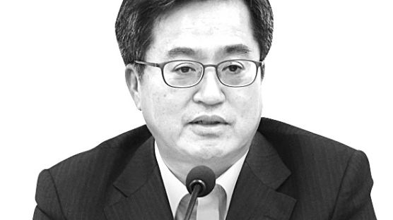 김동연, “암호화폐 거래소 폐쇄, 살아있는 옵션”