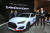 현대차가 15일(현지시각) ‘2018 미국 디트로이트 모터쇼’ 에서 신형 벨로스터를 선보였다. 사진은 왼쪽부터 권문식 부회장, 이경수 북미법인장, 피터 슈라이어 사장, 알버트 비어만 사장. [사진 현대차]