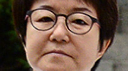 ‘대우조선 비리’ 1심 무죄 박수환, 2심서 실형·법정구속
