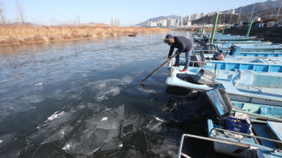 [사진] 기세등등 동장군 낙동강 꽁꽁