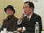 조명균(오른쪽) 통일부 장관이 재단법인 한반도평화만들기가 26일 오전 서울 중구 월드컬쳐오픈에서 주최한 &#39;제1회 한반도 전략대화&#39; 행사에 참석해 정부의 대북 정책을 설명하고 있다. 왼쪽은 고은 시인. 임현동 기자