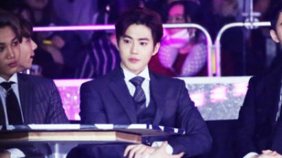 EXO's SUHO to Star as Crown Prince Rudolf in the Musical 'The Last Kiss'