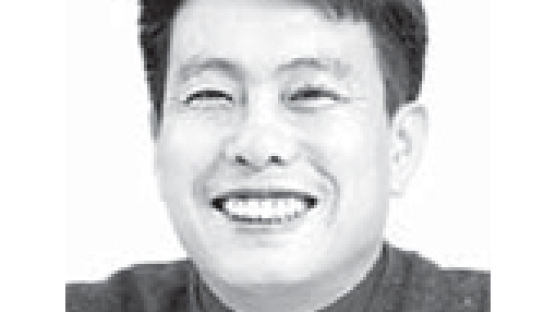 [시론] 다보스와 CES 무대에서 보기 어려운 한국 리더들