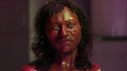 최초 영국인은 검은 피부에 파란 눈…1만년 전 유골 DNA 분석