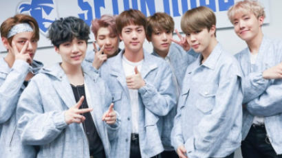 This Legendary Pop Group Is Fanboying Over BTS