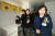 김현미 국토교통부 장관(오른쪽)이 8일 오전 서울 구로구의 한 행복주택을 방문해 입주 예정자들과 내부를 둘러보고 있다. [연합뉴스]