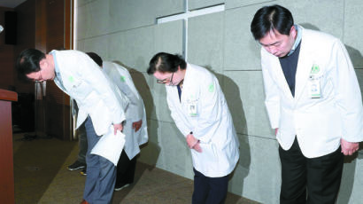'신생아 사망사고' 유족 만난 병원…"사고 책임 인정한다"