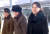 김여정 북한 노동당 제1부부장(오른쪽)이 5일 평양에서 방남하는 예술단을 배웅하고 있다. [연합뉴스]