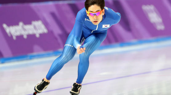 [속보] 이승훈, 스피드스케이팅 남자 5000m 현재 1위 "기록 만족한다"
