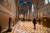 성 프란치스코 성당 내부. 벽면에 그의 행적을 그린 벽화가 그려져 있다. [사진 장채일]