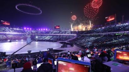 다섯 아이들이 문 열었다…평창올림픽 화려한 개회식