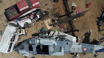[서소문사진관]지진피해시찰 나선 멕시코 장관 탑승 헬기추락…13명 사망