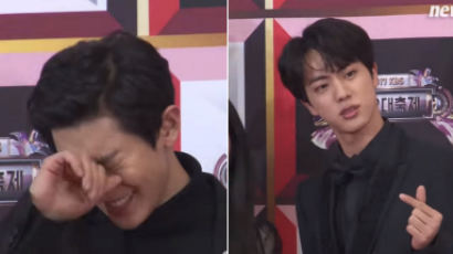 How JIN of BTS Made CHANYEOL of EXO Burst Out Laughing