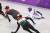 임효준이 22일 오후 강원도 강릉 아이스아레나에서 열린 2018 평창올림픽 쇼트트랙 남자 5000m 계주 결승 경기에서 넘어지고 있다. [뉴스1]