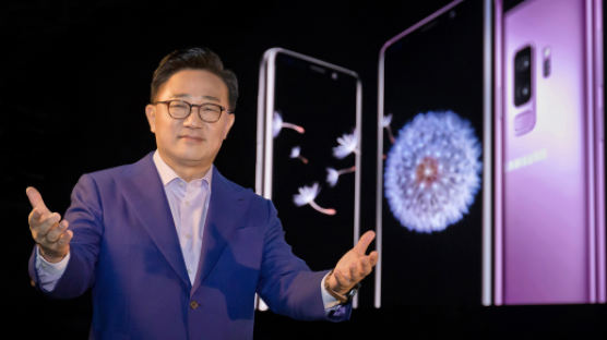 [2018 MWC] "세계 최초 연연하지 않겠다" 고동진 사장이 밝히는 삼성 리더십의 변화