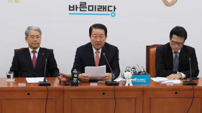 민주당ㆍ한국당 안보 포위 작전에 바른미래당 “영수회담 하자”