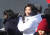 2018년 평창올림픽 및 패럴림픽 조직위원회 위원인 자유한국당 나경원 의원이 지난 16일 강원도 평창군 슬라이딩센터에서 열린 남자 스켈레톤 4차 경기장을 찾아 경기를 지켜보고 있다. [연합뉴스]