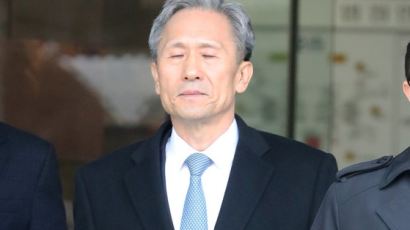 김관진 구속영장 기각…법원 "범죄사실 다툴 여지 있다"