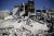 공습으로 폐허가 된 시리아 동구타 지역의 마을 두마. [로이터=연합뉴스]