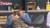 3월 5일 방송된 JTBC ‘냉장고를 부탁해’의 초대손님인 배우 박철민씨가 정호영 셰프가 준비한 음식을 먹으면서 어머님 생각에 울컥해 흘린 눈물을 닦고 있다. [JTBC 화면 캡처]