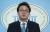 성추행 의혹이 제기된 10일 전격적으로 의원직 사퇴 입장을 밝힌 민병두 더불어민주당 의원. [중앙포토]