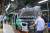제너럴모터스(GM) 브라질 상조제두스캄푸스 공장에서 차량을 조립하고 있다. [사진 한국GM]