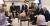 청와대 정의용 국가안보실장이 8일(현지시간) 오후 미국 워싱턴 백악관 오벌오피스에서 도널드 트럼프 미국 대통령을 만나 방북 성과에 대해 설명하고 있다. 