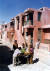 1989년 인도 인도르의 저소득층을 위해 설계한 주택단지 &#39;Aranya Low Cost Housing&#39;. 거리와 각 가구의 현관이 자연스럽게 연결되도록 배치했다.  [사진 The Pritzker Prize]
