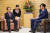 홍준표 자유한국당 대표가 지난해 아베 총리를 예방했을 때는 의자 모양과 높이가 달랐다. [로이터=연합뉴스]