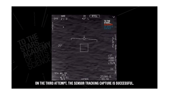 [영상] “날아가는 속도 좀 봐” 미국 전투기가 추적한 UFO