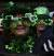 17일(현지시간) 미국 뉴욕에 열린 성 페트릭 데이 퍼레이드에 참여한 시민들. 성 페트릭 데이가 되면 어른, 아이 할 것 없이 패트릭 성인을 상징하는 녹색과 토끼풀 문양으로 치장하고 축제에 참여한다. [EPA=연합뉴스]