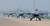 2012년 5월 한ㆍ미 공군의 연합훈련인 맥스선더. F-16 전투기들이 이륙하기 위해 활주로에서 줄지어 대기하고 있다. 당시 맥스선더는 둑수리 훈련과 별개라고 열리는 훈련이라고 한ㆍ미 군 당국이 밝혔다. [중앙포토]