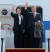 문재인 대통령과 김정숙 여사가 22일 오전 서울공항에서 베트남 국빈방문과 UAE 순방을 위해 전용기에 올라 손을 흔들며 인사하고 있다.