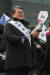 조원진 대한애국당 대표가 지난 2월 14일 오후 서울역 광장에서 열린 &#39;박근혜 전 대통령 무죄 석방 촉구&#39; 집회에 참석해 태극기를 흔들고 있다. [뉴스1]