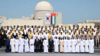 文 "바라카 협력 모델 더 풍부해질 것…UAE 서부개발권도 약속"