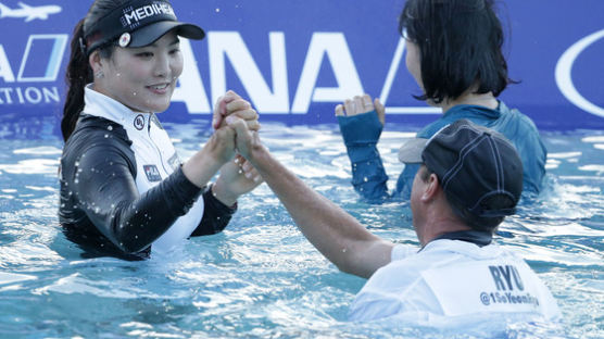 2년 연속 한국 선수가 주인공?...'ANA의 전통' 포피 폰드 입수