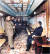 김정일 국방위원장(왼쪽)이 1989년 11월 중국을 방문하는 김일성 당시 주석(오른쪽)의 특별열차에 올라 환송하고 있다. 80년대 후반 이후 김 주석은 외교, 김 위원장은 내정을 주로 담당했다. [중앙포토]
