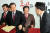 자유한국당 6.13 지방선거 총괄기획단 전체회의가 서울 여의도 당사에서 열렸다. 홍준표 대표(가운데)가 회의에 참석하고 있다.