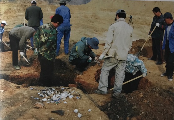 2008년 발굴 모습 [중앙포토]
