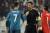 레알 공격수 크리스티아누 호날두(왼쪽)와 유벤투스 골키퍼 잔루이지 부폰이 경기 후 악수를 나누며 서로를 격려하고 있다. [EPA=연합뉴스] 
